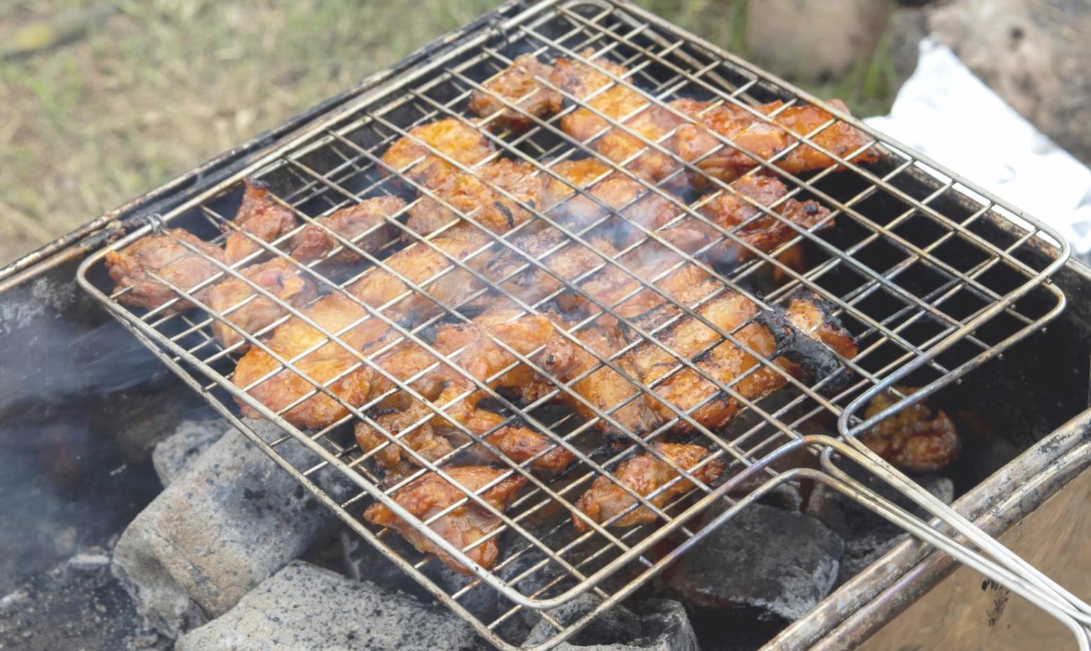 Professionelle Küchenarbeit und Präsentationstechniken